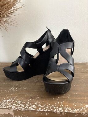 Aldo “Odilinia” Black Wedge Sandals